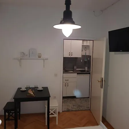 Studio Flat For 2 アパート マカルスカ