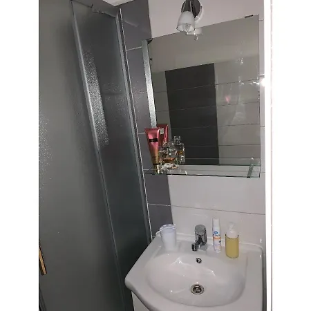 Studio Flat For 2 アパート マカルスカ